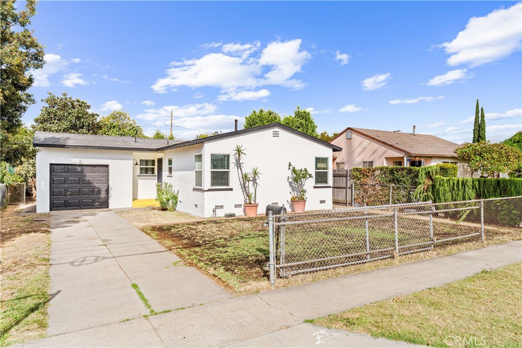 2234 South Standard Avenue Santa Ana, CA 92707 - Photo 5 of 30 a view of a house with backyard and porch