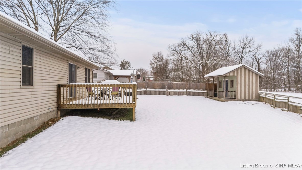 107 Country Manor Boulevard Madison, IN 47250 - Photo 4 of 27