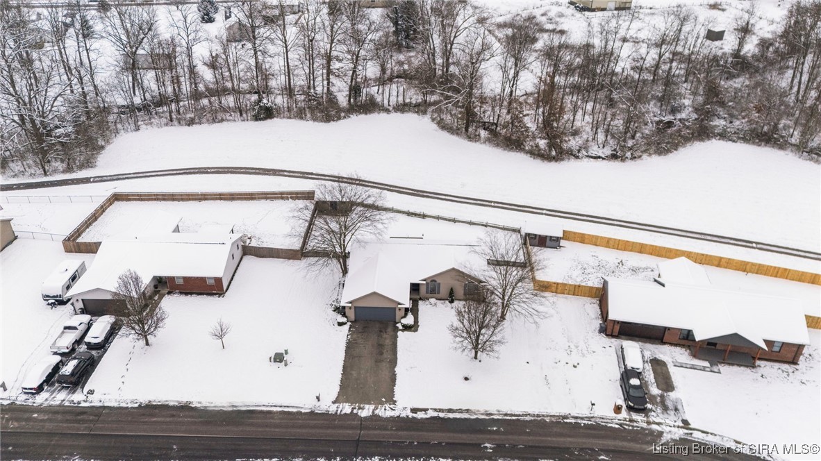 107 Country Manor Boulevard Madison, IN 47250 - Photo 8 of 27