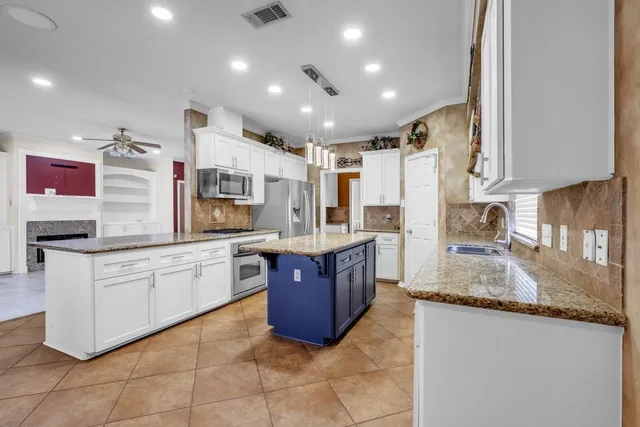 $445,000 | 12902 Lake Mist Drive, Cypress, TX 77429