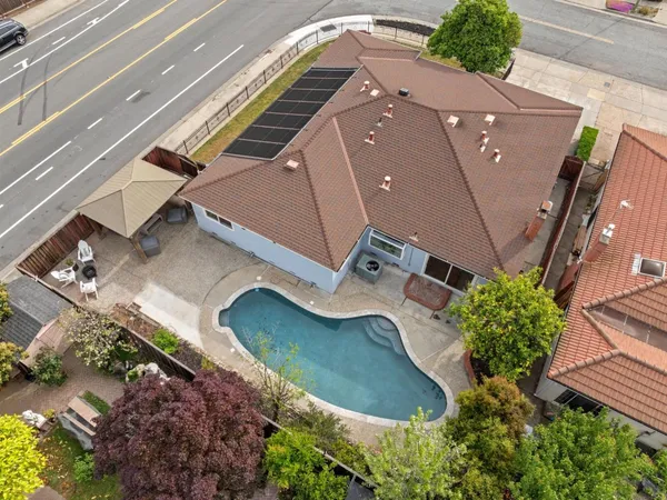 $1,498,000 | 702 Royal Glen Drive, San Jose, CA 95133