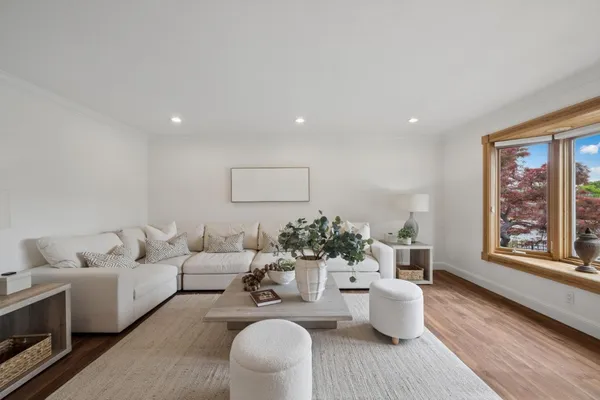 $1,498,000 | 702 Royal Glen Drive, San Jose, CA 95133