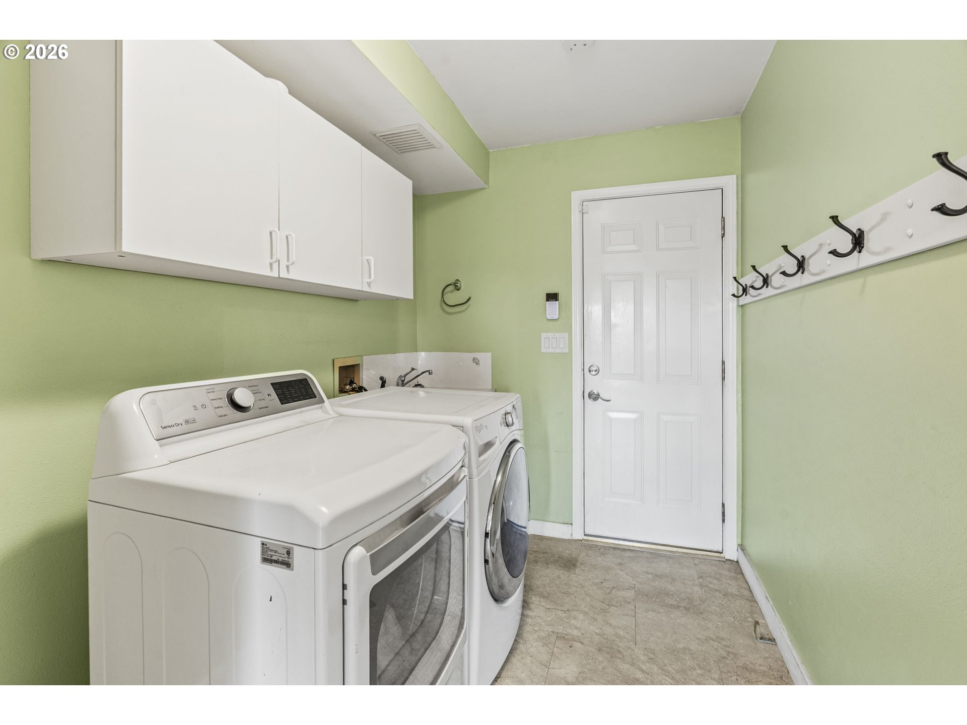 32215 Northwest Eagle Crest Drive Ridgefield, WA 98642 - Photo 11 of 36