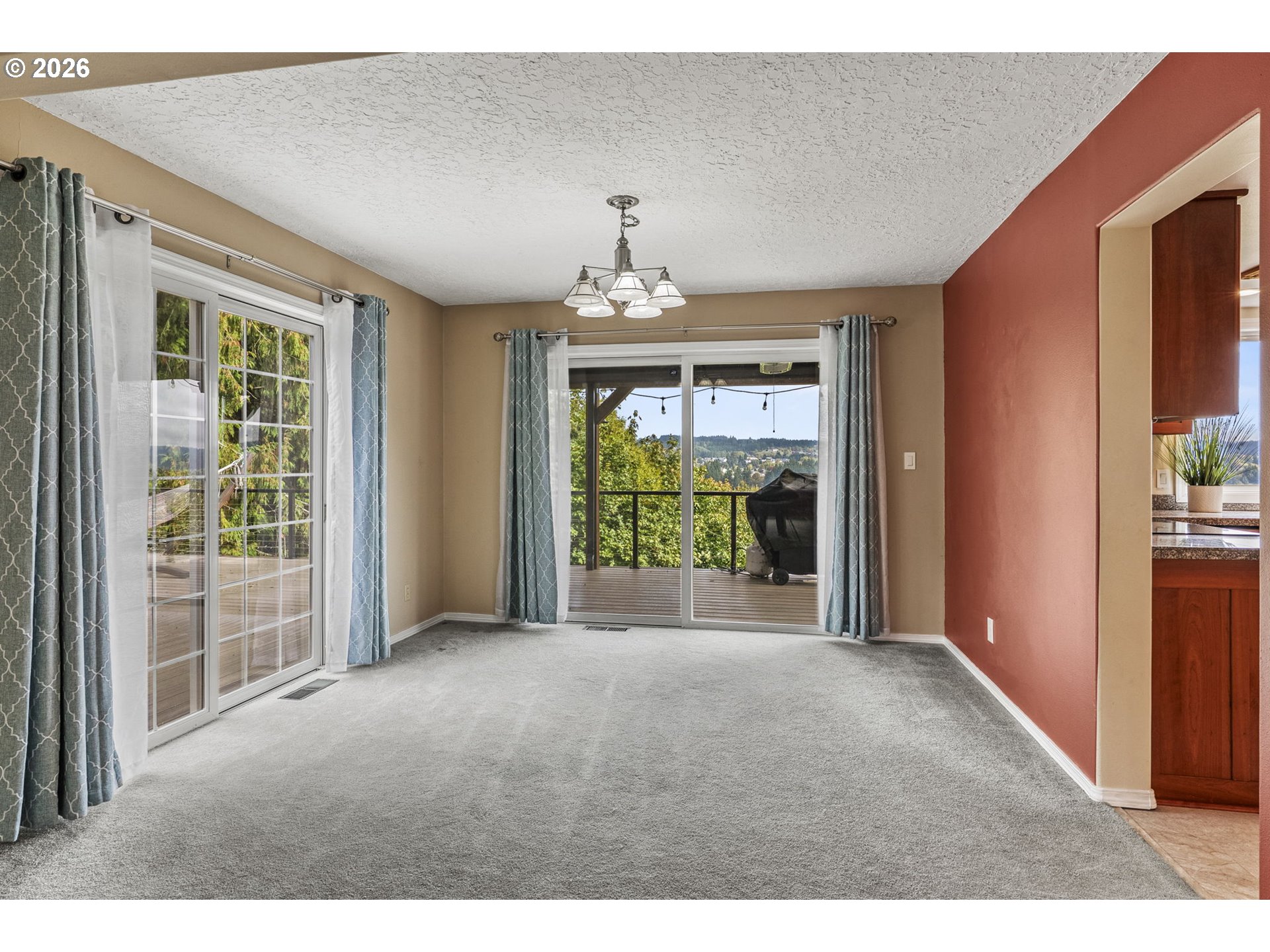 32215 Northwest Eagle Crest Drive Ridgefield, WA 98642 - Photo 4 of 36