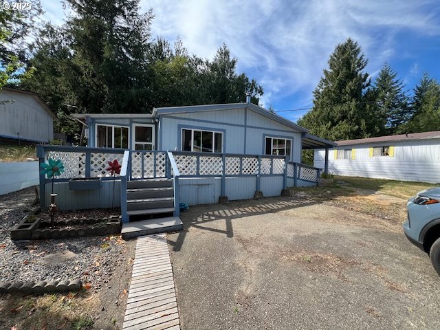1050 North Cedar Point Road, Unit B06 Coquille, OR 97423 - Photo 2 of 33 Gallery Image 2