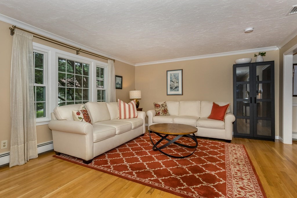 20 Trayer Road Canton, MA 02021 - Photo 3 of 30