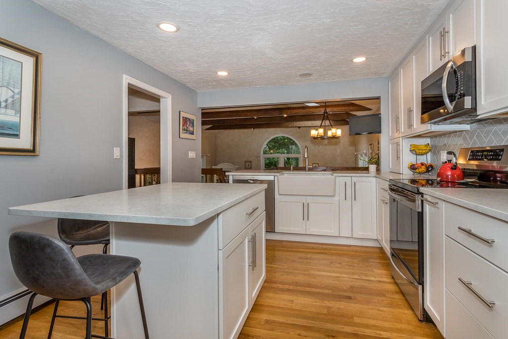 20 Trayer Road Canton, MA 02021 - Photo 8 of 30