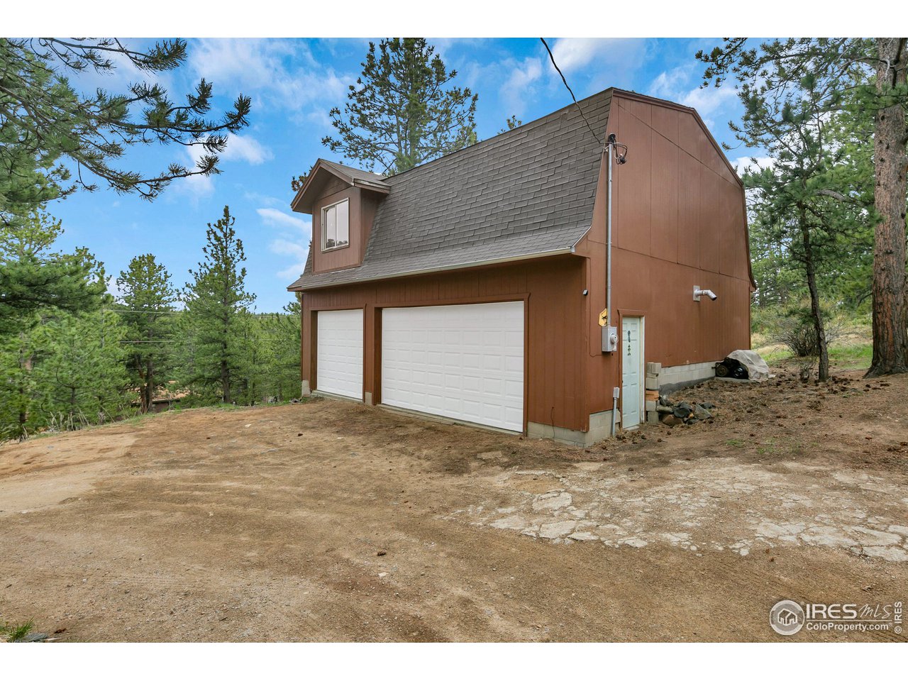 120 Bramer Road Ward, CO 80481 - Photo 5 of 39 Enormous 1,800+ SF 2 story garage