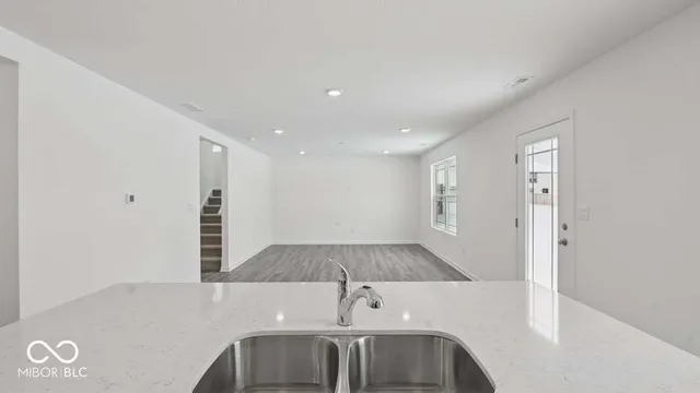 $339,900 | 1128 Phillips Drive, Greenfield, IN 46140