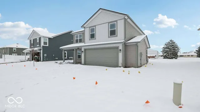 $339,900 | 1128 Phillips Drive, Greenfield, IN 46140