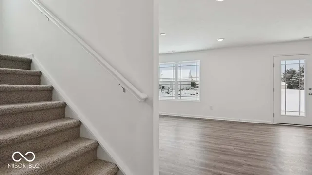 $339,900 | 1128 Phillips Drive, Greenfield, IN 46140