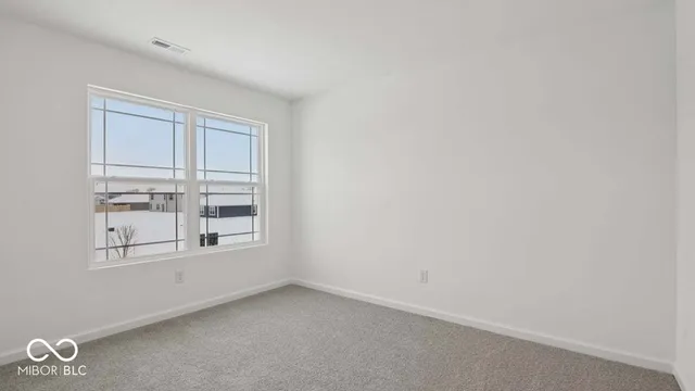 $339,900 | 1128 Phillips Drive, Greenfield, IN 46140