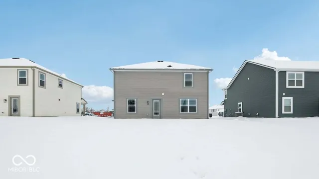 $339,900 | 1128 Phillips Drive, Greenfield, IN 46140