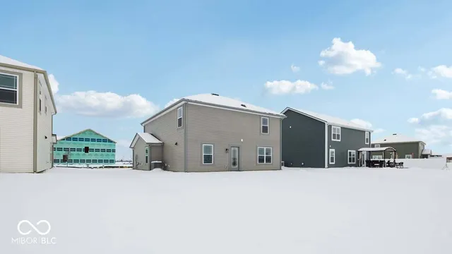 $339,900 | 1128 Phillips Drive, Greenfield, IN 46140