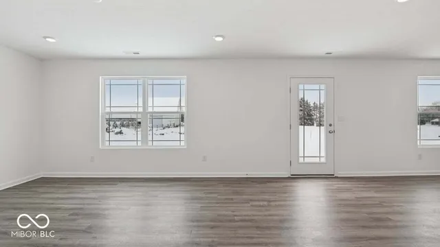 $339,900 | 1128 Phillips Drive, Greenfield, IN 46140