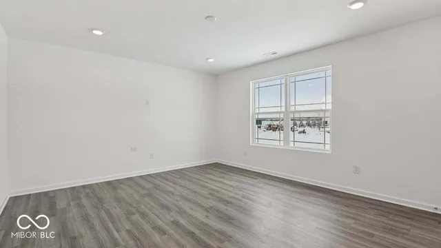 $339,900 | 1128 Phillips Drive, Greenfield, IN 46140