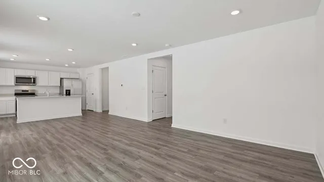 $339,900 | 1128 Phillips Drive, Greenfield, IN 46140