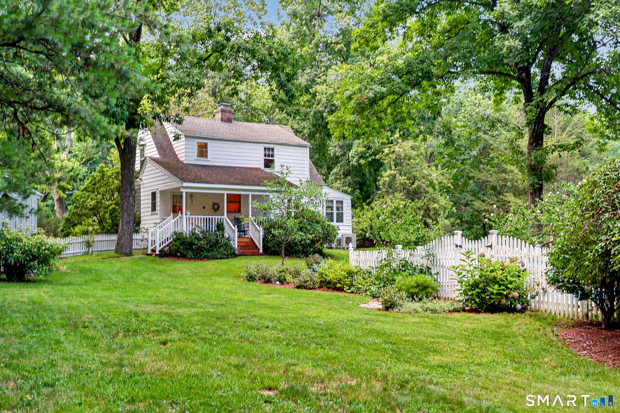 219 Unity Road Trumbull, CT 06611 - Photo 29 of 40 Gallery Image 29