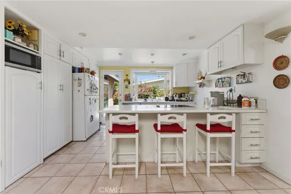 $1,549,500 | 3030 Samoa Place, Costa Mesa, CA 92626