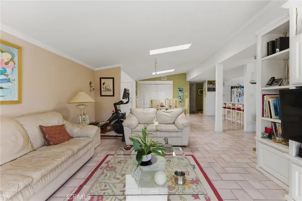 $1,549,500 | 3030 Samoa Place, Costa Mesa, CA 92626