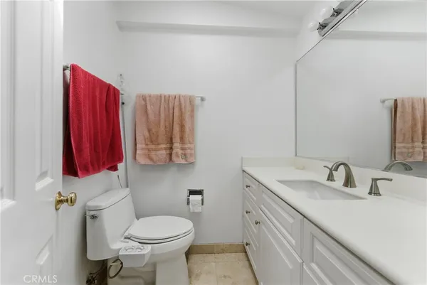 $1,549,500 | 3030 Samoa Place, Costa Mesa, CA 92626