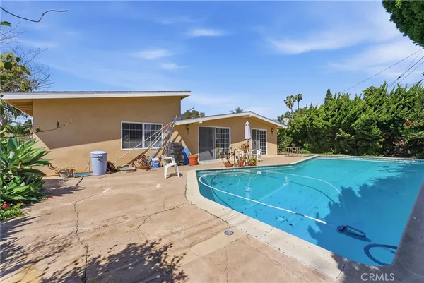 $1,549,500 | 3030 Samoa Place, Costa Mesa, CA 92626