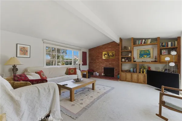 $1,549,500 | 3030 Samoa Place, Costa Mesa, CA 92626