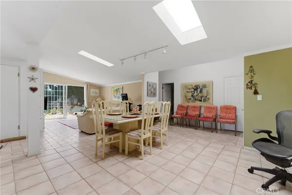 $1,549,500 | 3030 Samoa Place, Costa Mesa, CA 92626