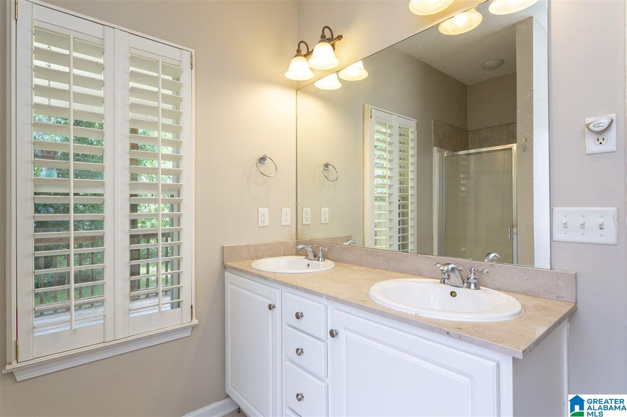 142 Highview Cove Pelham, AL 35124 - Photo 15 of 27