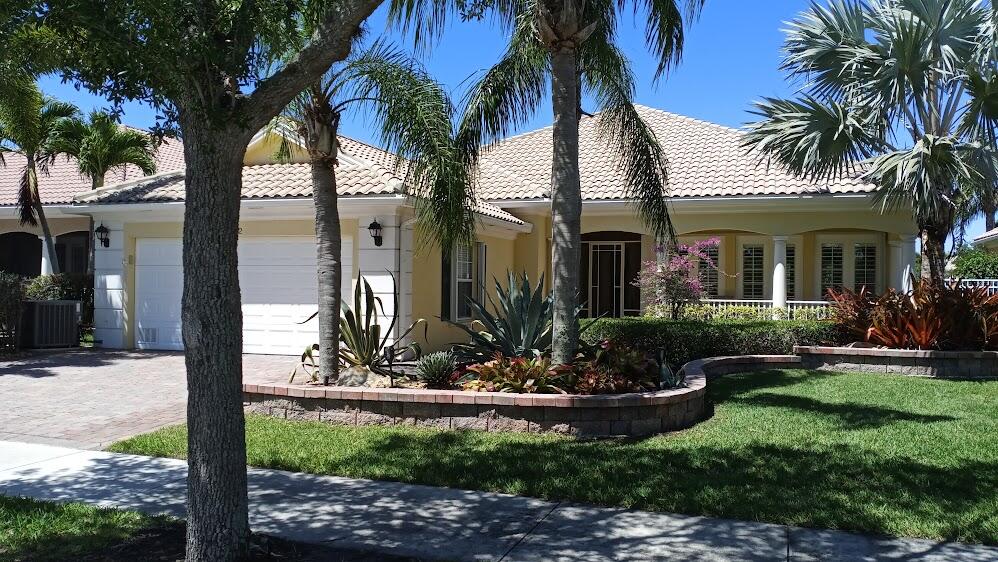 10872 Southwest Blue Mesa Way  