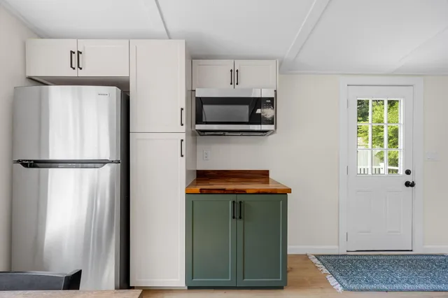 $230,000 | 15 1st Street, Bourne, MA 02559