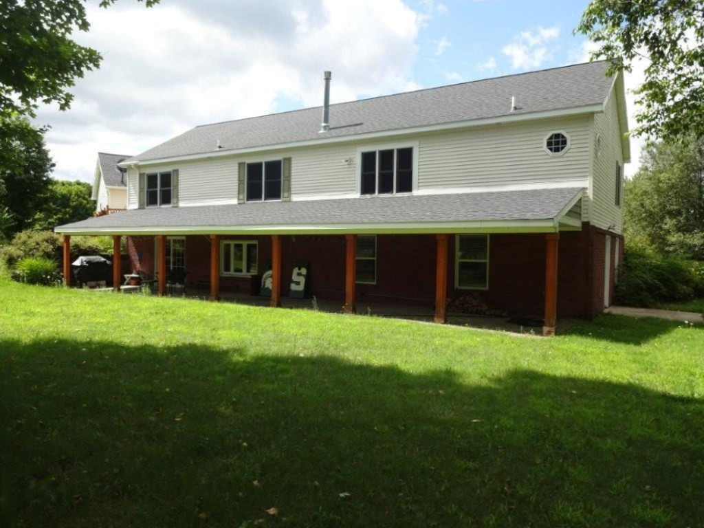 694 North Stiles Road Ludington, MI 49431 - Photo 2 of 50 Back of House