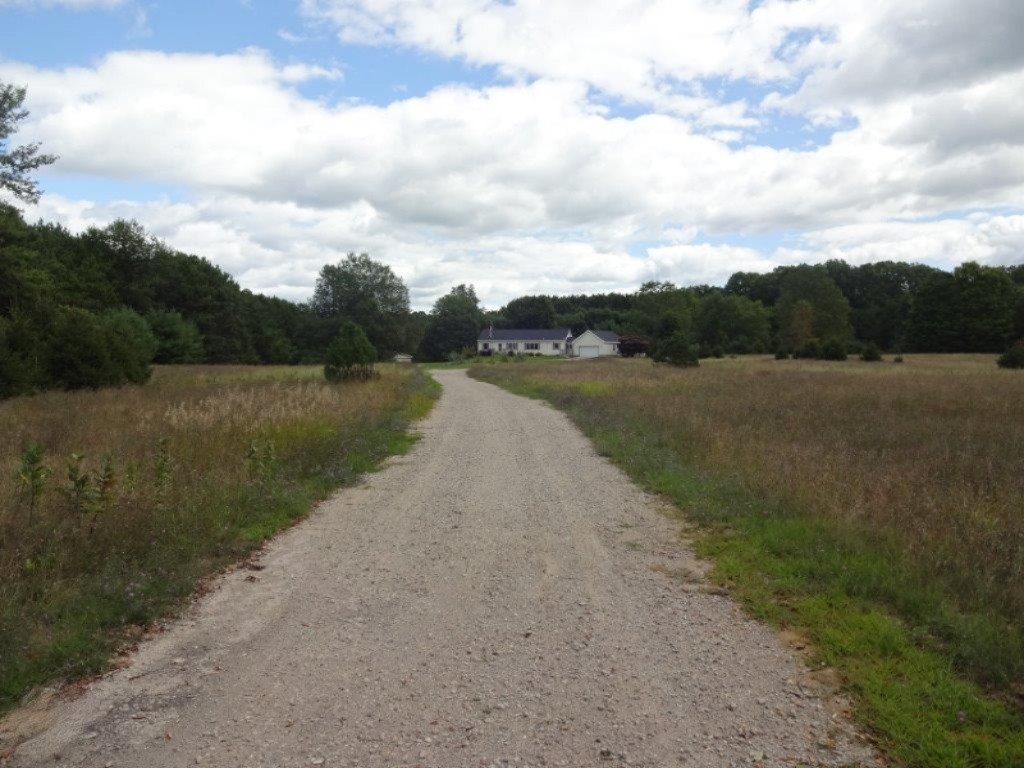 694 North Stiles Road Ludington, MI 49431 - Photo 30 of 50 Yard/House View