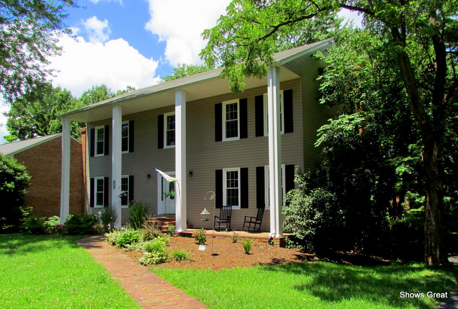 8513 Barrens Road Roanoke, VA 24019 - Photo 3 of 45 Front exterior view