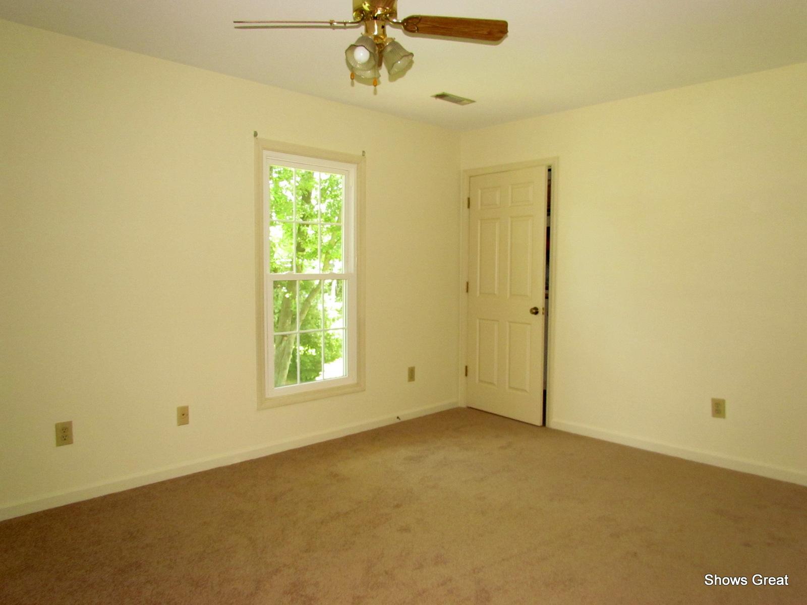 8513 Barrens Road Roanoke, VA 24019 - Photo 35 of 45 Bedroom 3