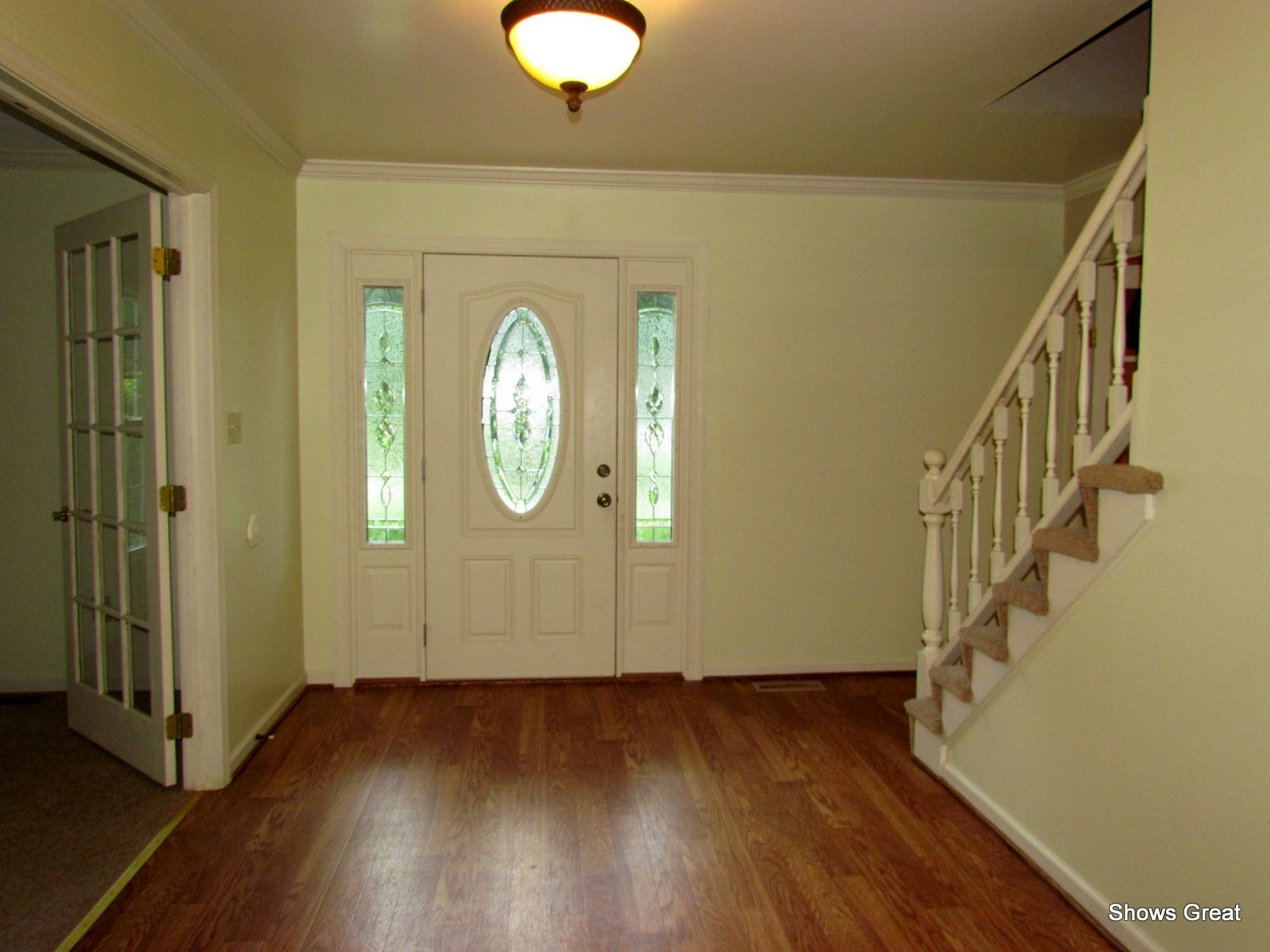 8513 Barrens Road Roanoke, VA 24019 - Photo 5 of 45 Foyer