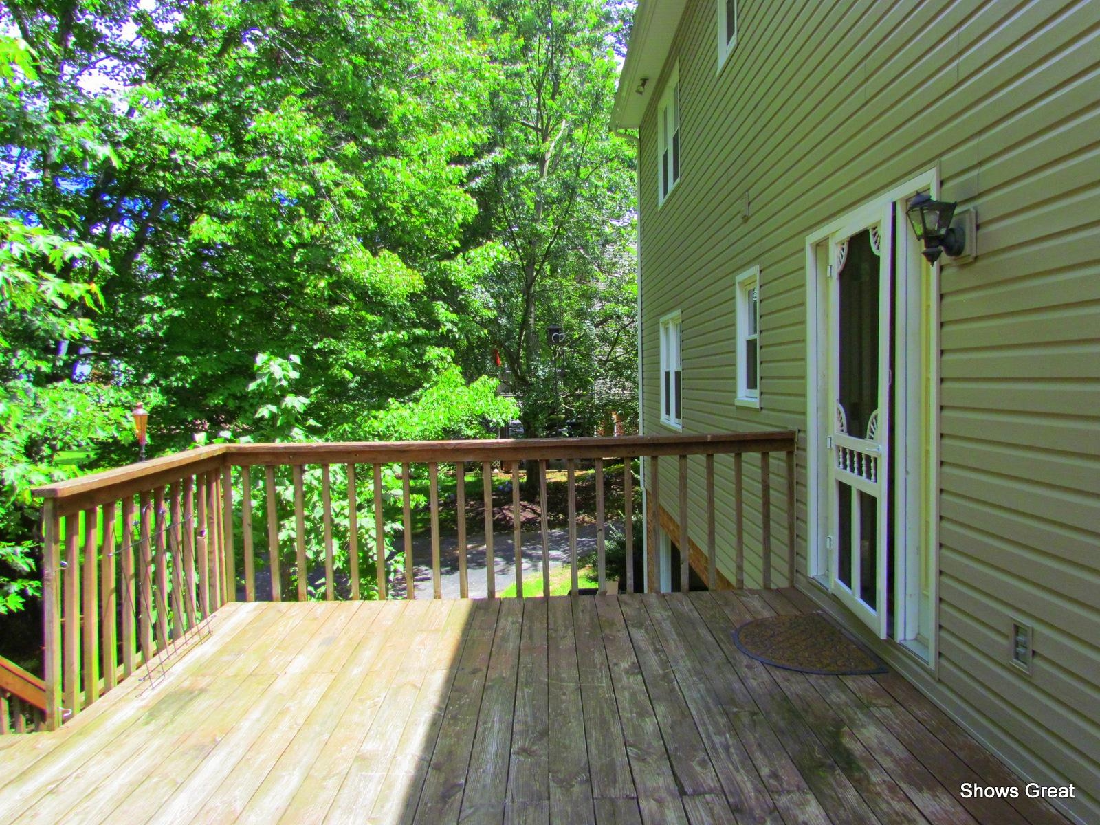 8513 Barrens Road Roanoke, VA 24019 - Photo 42 of 45 Deck