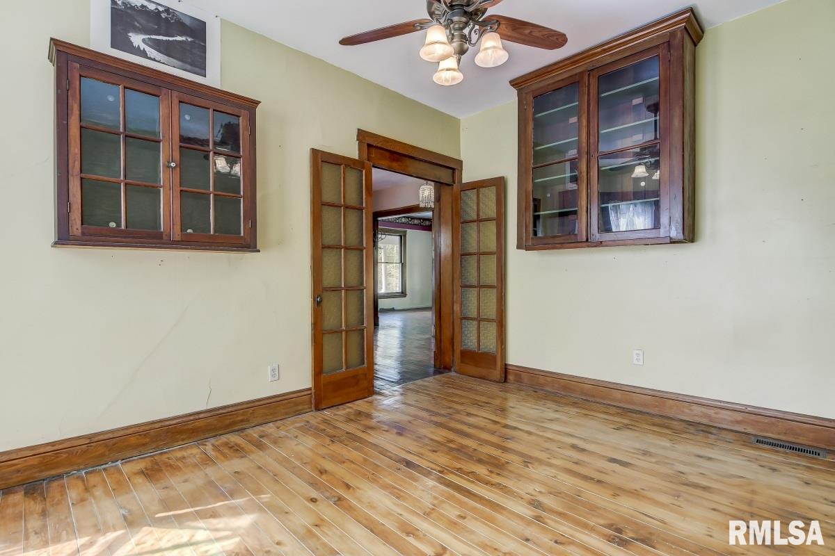 317 West Sheridan Road Petersburg, IL 62675 - Photo 18 of 43 Gallery Image 18