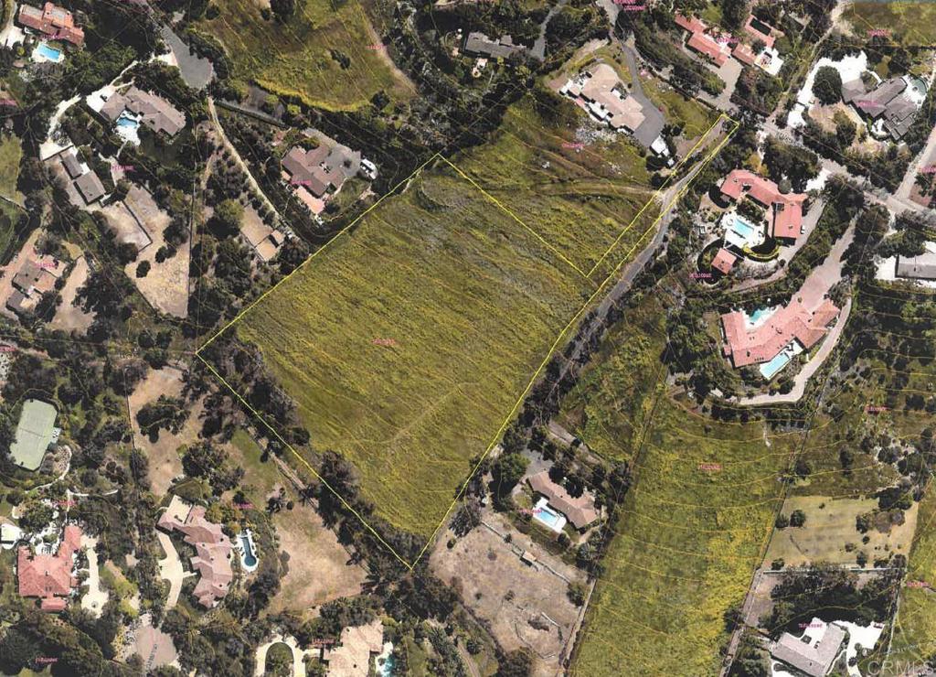 5470 La Crescenta Rancho Santa Fe, CA 92067 - Photo 4 of 7 view of a house with a yard