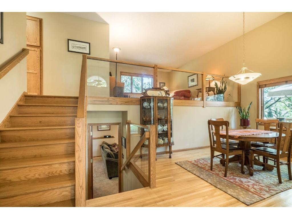 8108 Oakmere Road Bloomington, MN 55438 - Photo 7 of 22