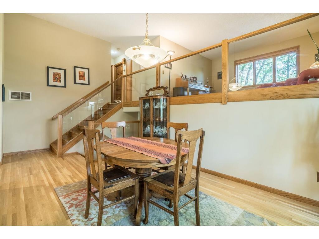 8108 Oakmere Road Bloomington, MN 55438 - Photo 8 of 22