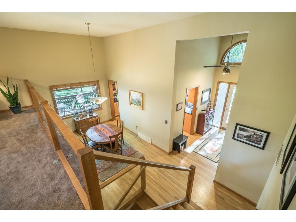 8108 Oakmere Road Bloomington, MN 55438 - Photo 9 of 22