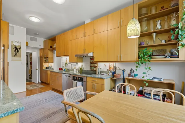 $1,850,000 | 5611 South Kenwood Avenue, Chicago, IL 60637