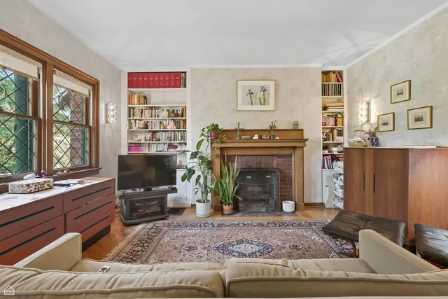 $1,850,000 | 5611 South Kenwood Avenue, Chicago, IL 60637