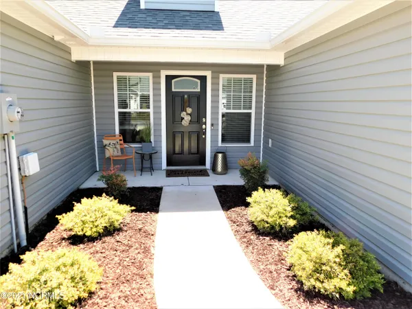 $1,995 | 100 Catfish Court, New Bern, NC 28562