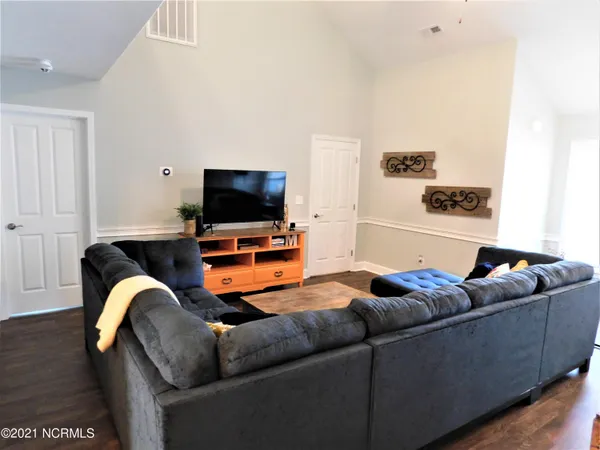 $1,995 | 100 Catfish Court, New Bern, NC 28562