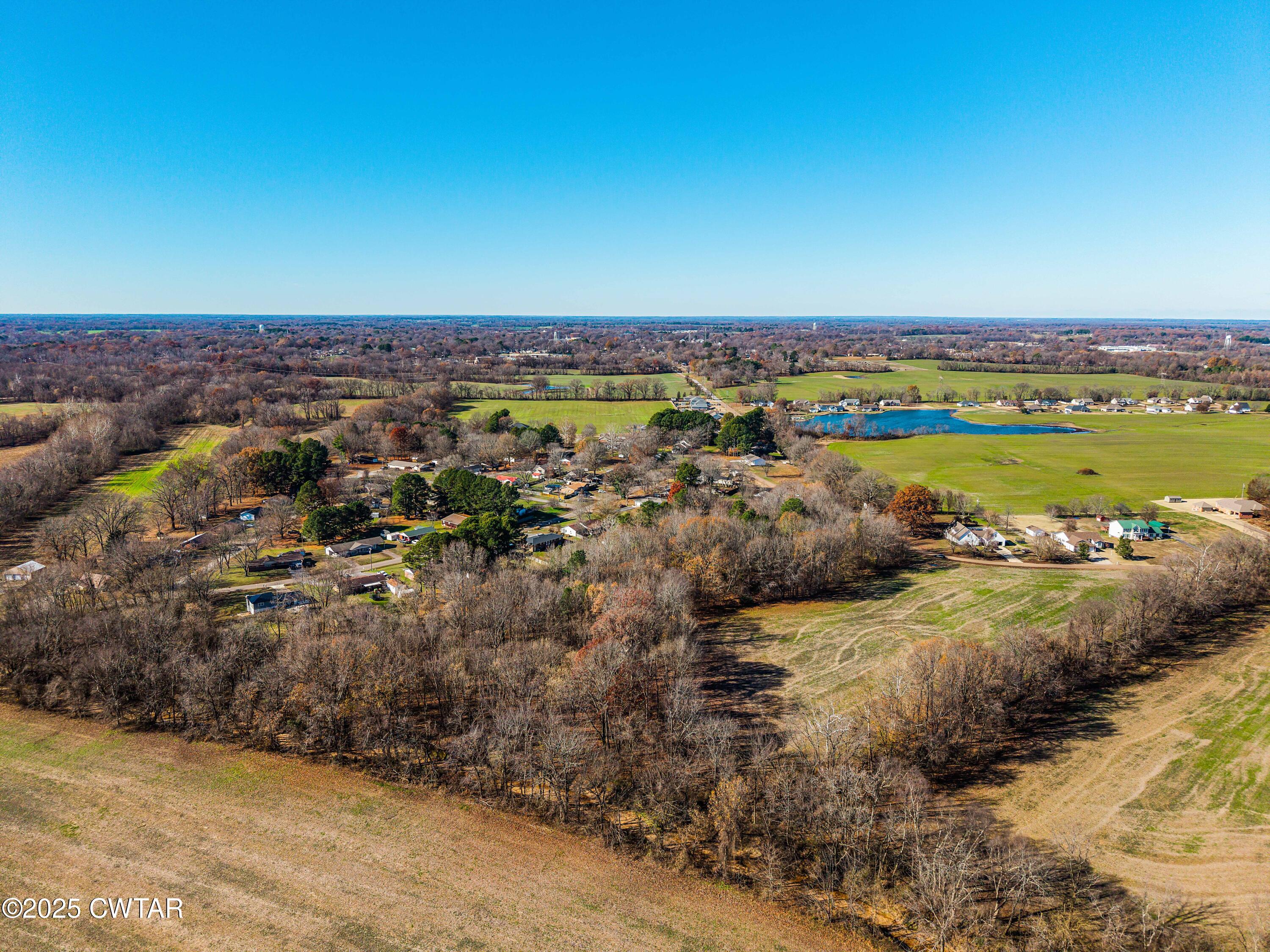 0 Hamilton Drive Martin, TN 38237 - Photo 4 of 7 a view of a city with ocean view