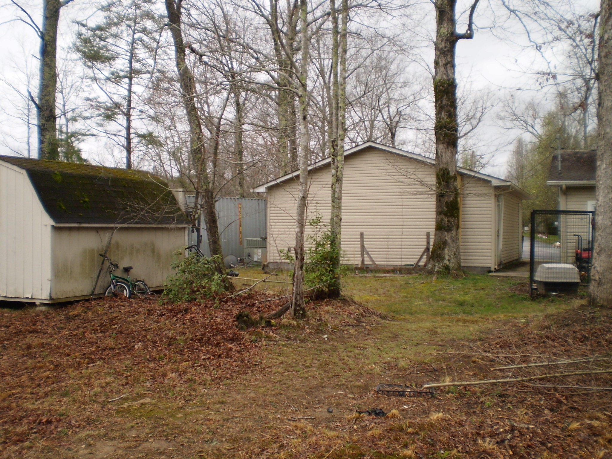 1891 Russell Ridge Road Crossville, TN 38555 - Photo 3 of 20