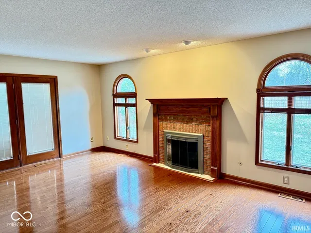 $399,000 | 3901 West Allen Court, Muncie, IN 47304