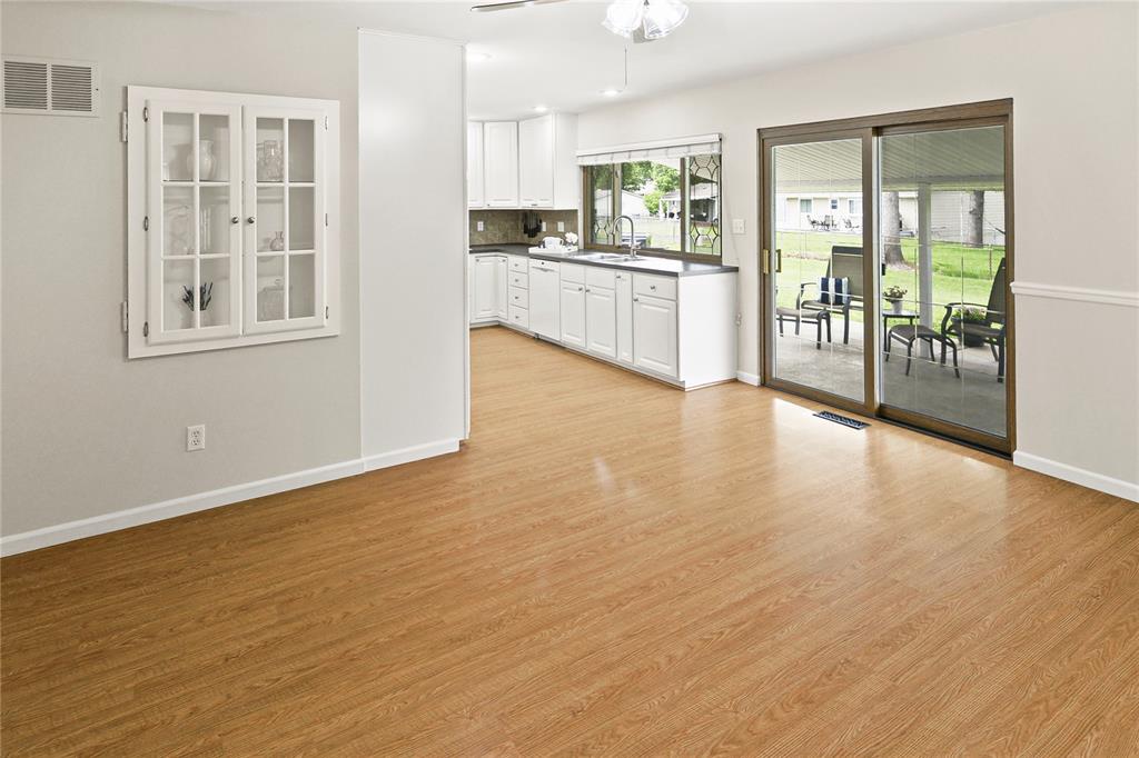 575 Goldwood Drive Ballwin, MO 63021 - Photo 15 of 33